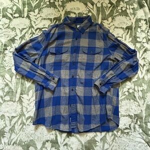 American Eagle Outfitters Blue and Gray Casual Button Down Shirt